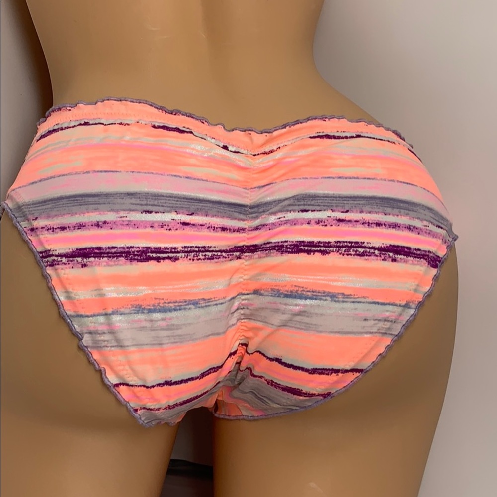 Victoria’s Secret ruffle cheeky mini bikini XS